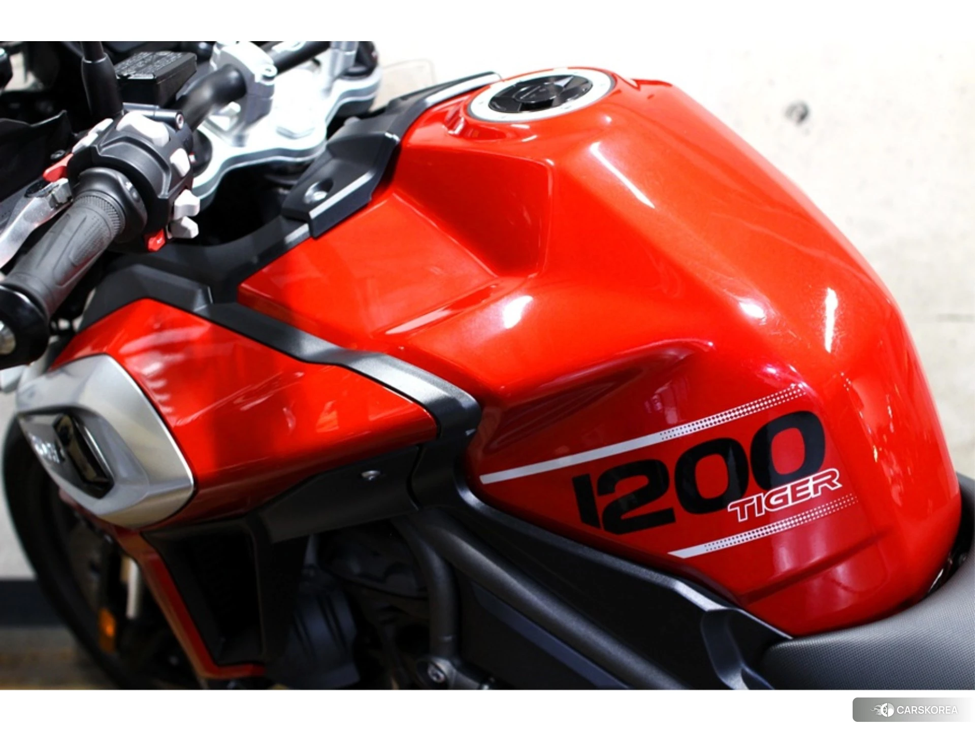 Triumph TIGER 1200XRT id 4347672 из Японии 16