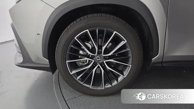 Lexus NX350h Second generation id 3769475 из Кореи 15