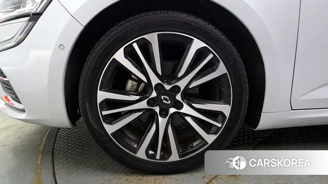 Renault Korea (Samsung) The New SM6 id 3105150 из Кореи 15