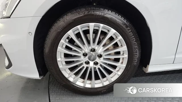 Audi A6 (C8) id 3691135 из Кореи 15