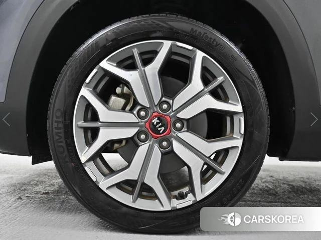 Kia Seltos id 4836491 из Кореи 15