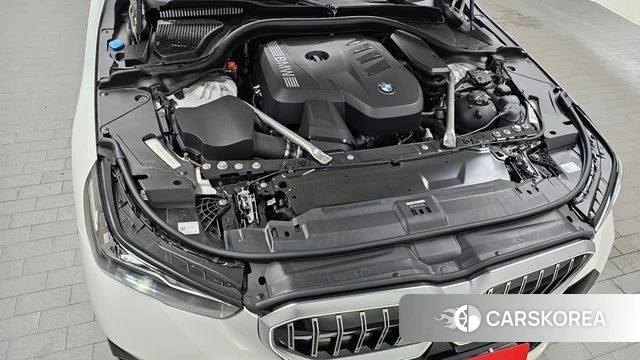 BMW 5 Series (G60) id 4539566 из Кореи 28