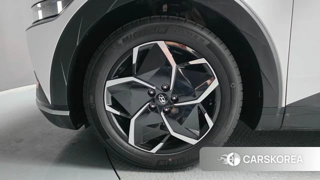 Hyundai Ionic 5 id 4360394 из Кореи 27