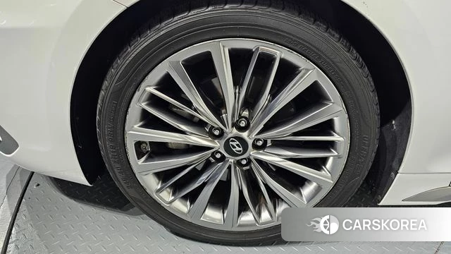 Hyundai Grandeur IG id 3808379 из Кореи 15