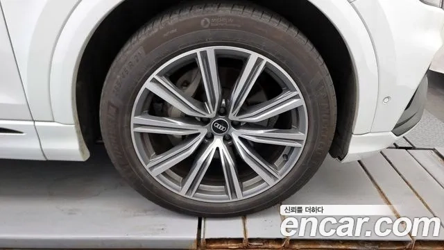 Audi Q8 (4M) id 2921642 из Кореи 15