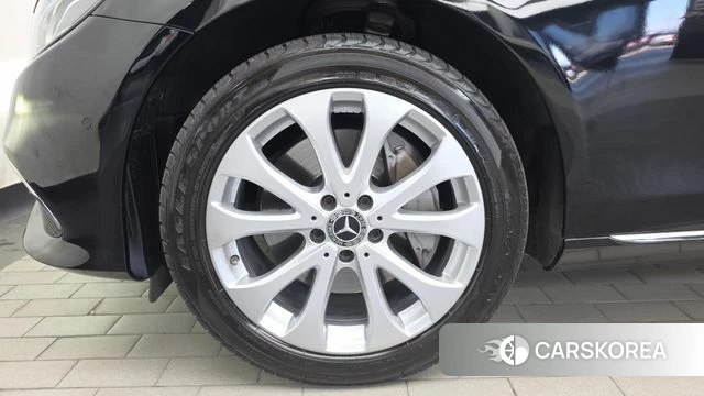 Mercedes-Benz E-Class W213 id 4765095 из Кореи 29
