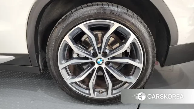 BMW X3 (G01) id 3330472 из Кореи 15