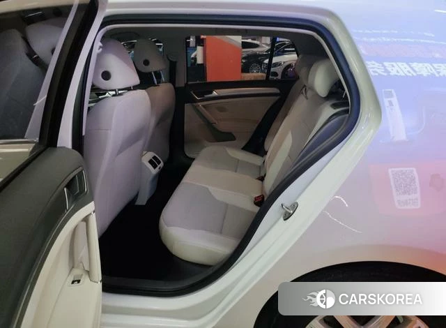 Volkswagen Golf id 4241331 из Китая 9