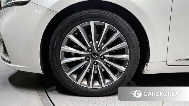 Kia Come New K7 id 3249121 из Кореи 15