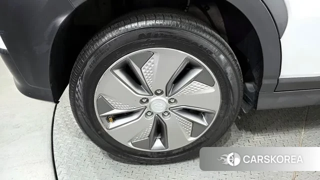 Hyundai Kona Electric id 3778832 из Кореи 15