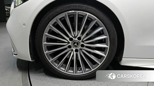 Mercedes-Benz C-Class W206 id 4388501 из Кореи 25