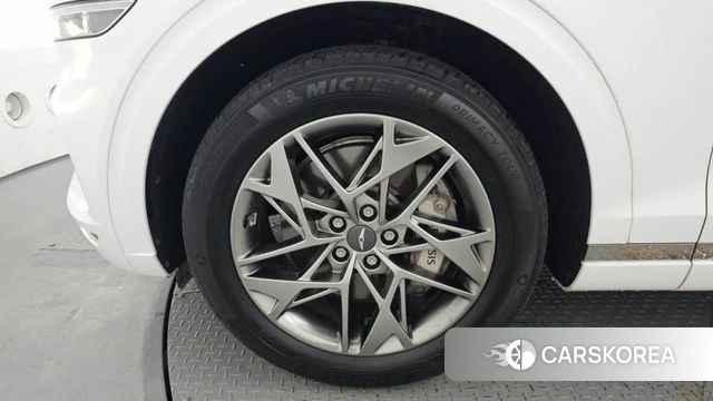 Genesis GV70 id 4186701 из Кореи 30