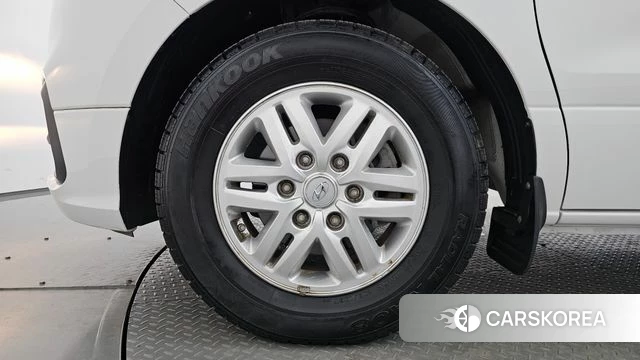 Hyundai The New Grand Starex id 4894745 из Кореи 25