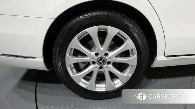 Mercedes-Benz E-Class W213 id 4339335 из Кореи 25