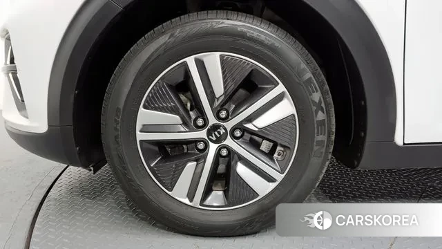 Kia The New Niro id 3766380 из Кореи 15