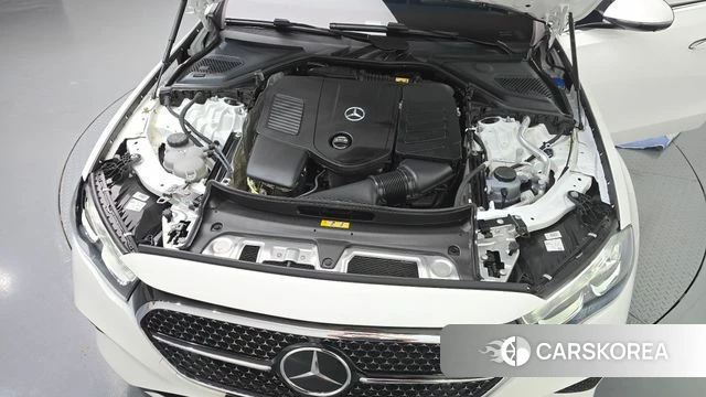 Mercedes-Benz E-Class W214 id 4792030 из Кореи 25