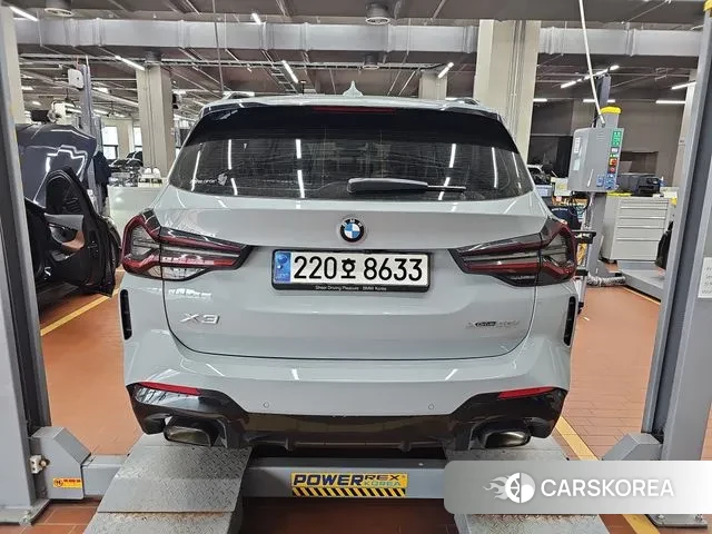 BMW X3 (G01) 2023 Серебристо-серый из Кореи, фото 5