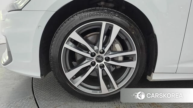 Audi A6 (C8) id 4388455 из Кореи 29
