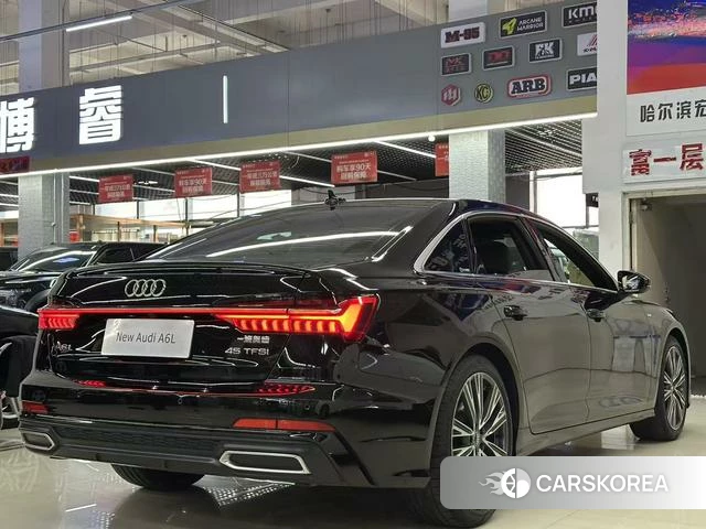 Audi A6L 2021 Черный из Китая, фото 5