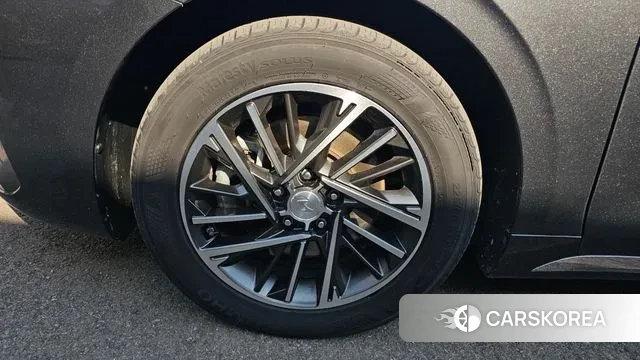 Hyundai The New Grandeur IG id 3787445 из Кореи 15