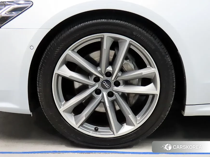 Audi A7 (4K) id 2129310 из Кореи 11