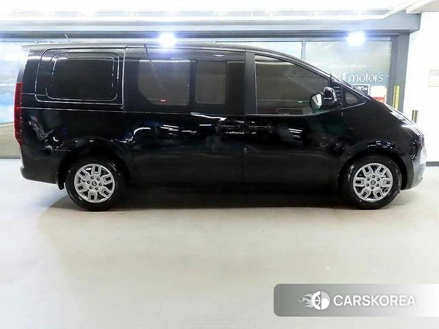 Hyundai Staria id 4870677 из Кореи 15