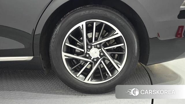 Hyundai The New Grandeur IG id 3884073 из Кореи 15