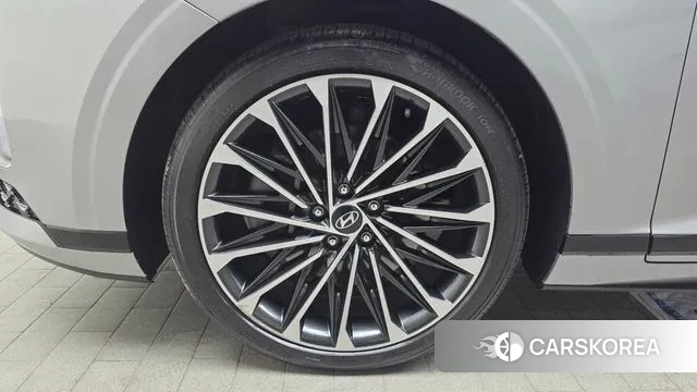 Hyundai Grandeur (GN7) id 3629359 из Кореи 15