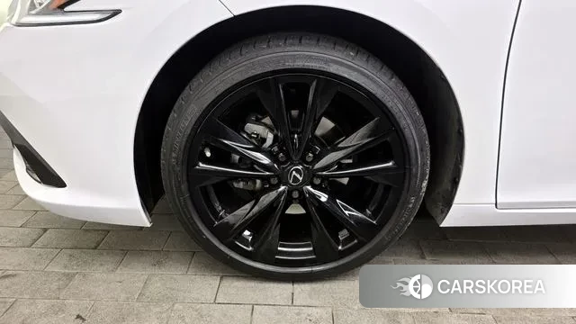 Lexus ES300h 7th generation id 3654072 из Кореи 15