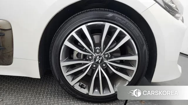 Kia Stinger id 3060904 из Кореи 15