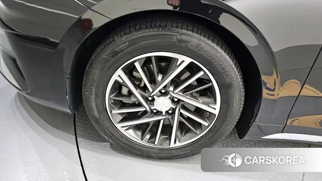 Hyundai The New Grandeur IG id 3335559 из Кореи 15