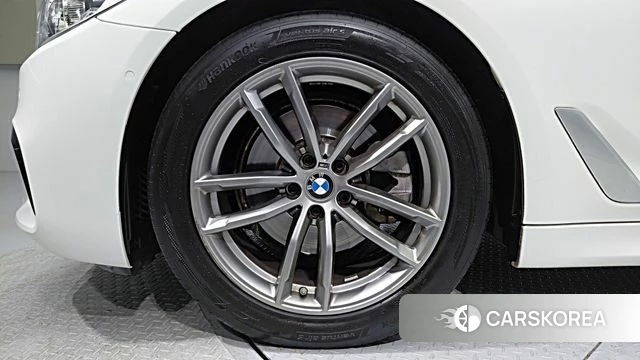 BMW 5 Series (G30) id 4476741 из Кореи 15
