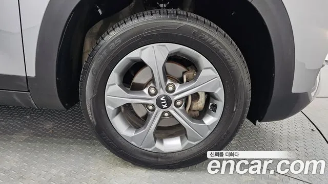 Kia Seltos id 2462169 из Кореи 15