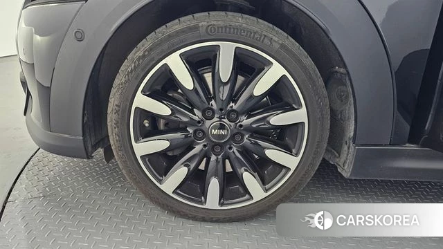 Mini Cooper S id 4282735 из Кореи 15