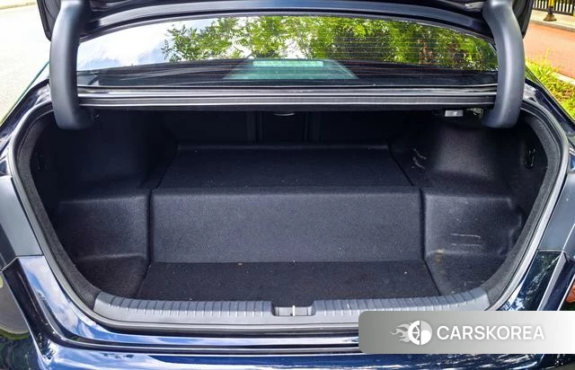 Honda Accord PHEV id 4260762 из Китая 34