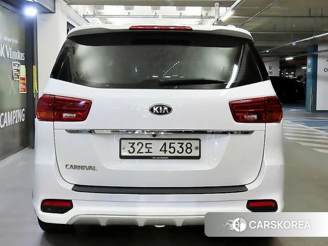 Kia The New Carnival id 4305132 из Кореи 15