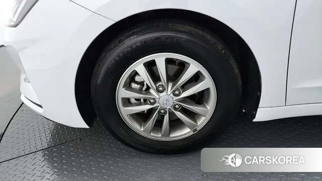 Hyundai The New Avante AD id 3514934 из Кореи 15