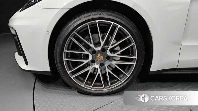 Porsche Panamera (976) id 4533092 из Кореи 32