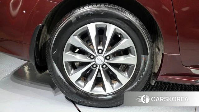 Kia All New Carnival id 4345839 из Кореи 27