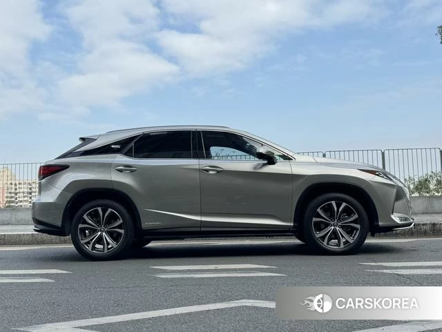 Lexus RX id 4274384 из Китая 19