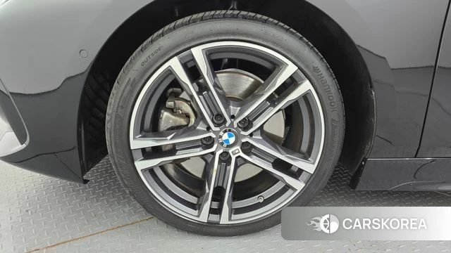 BMW 1 Series (F40) id 4881352 из Кореи 27