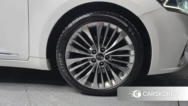 Kia Come New K7 id 3723742 из Кореи 15