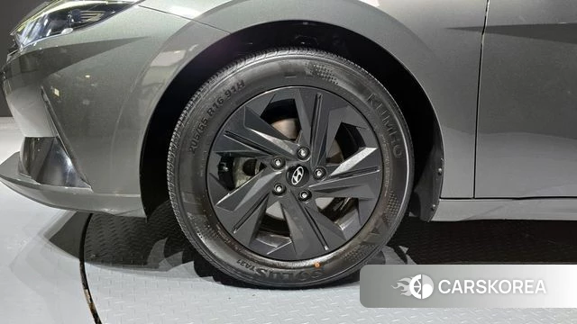 Hyundai Avante (CN7) id 3953663 из Кореи 15