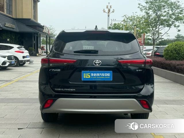 Toyota Highlander 2024 Черный из Китая, фото 5