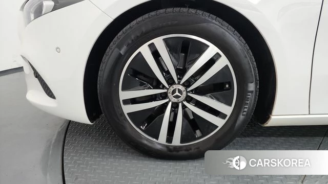 Mercedes-Benz A-Class W177 id 3941864 из Кореи 15