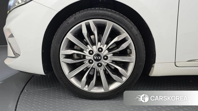 Kia K7 Premier id 4458938 из Кореи 30