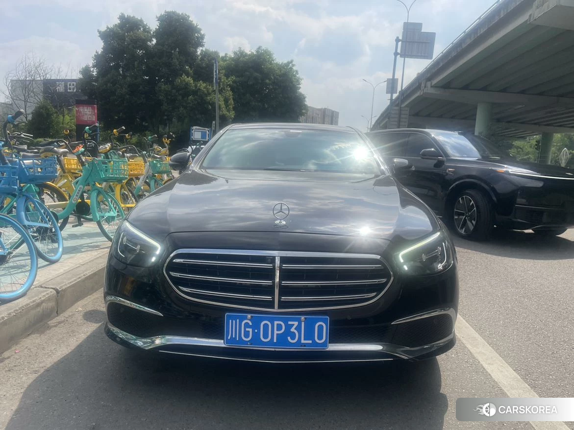 Mercedes-Benz E-class 2022 Черный из Китая, фото 5