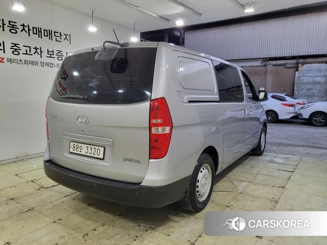 Hyundai The New Grand Starex id 3852820 из Кореи 14