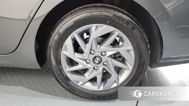 Hyundai The New Avante (CN7) id 3437371 из Кореи 15