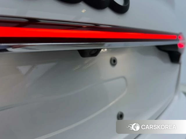 Audi A4L id 4236344 из Китая 27